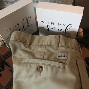Cabela’s Pants 40 x 34 Comfortable Khaki